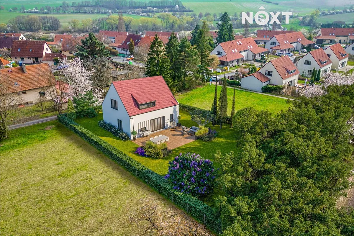 Prodej stavebního pozemku 821 m²